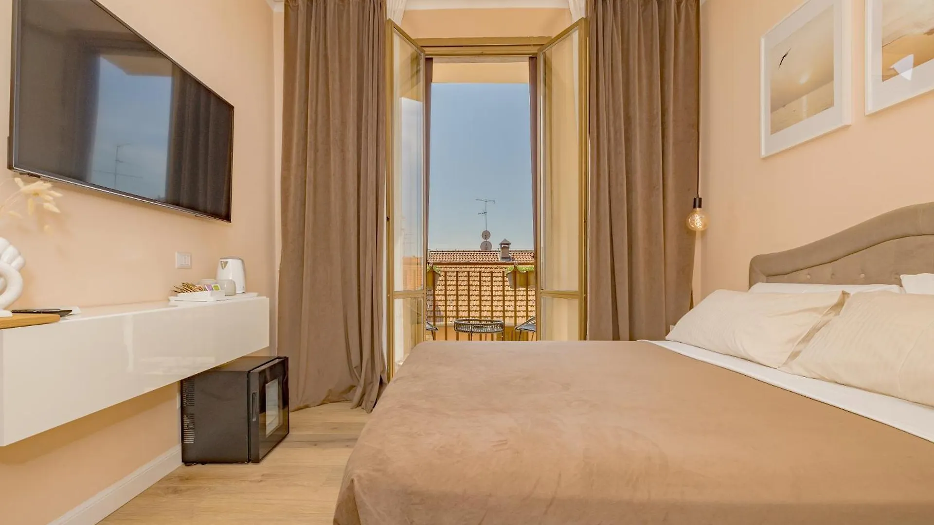 Visconti Palace By Rhospitality It Pensión